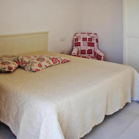 With Sea View Magazzini (Tuscany)