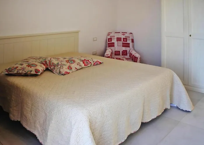 With Sea View Magazzini (Tuscany)